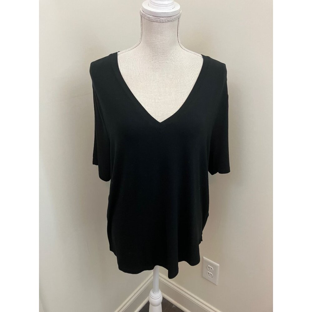 A New Day Black V-Neck Short Sleeve Top Size XL